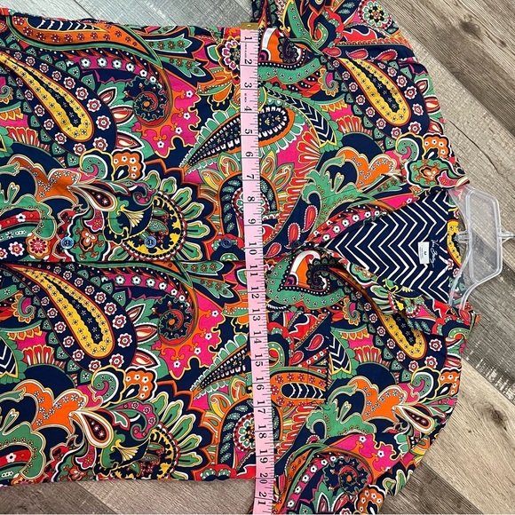 Vera Bradley Multicolor Paisley button up long sleeved blouse size M EUC - Picture 6 of 8